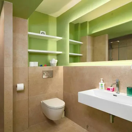 아파트 Gly3 65m2 Sunshine Oasis In Glyfada 아테네