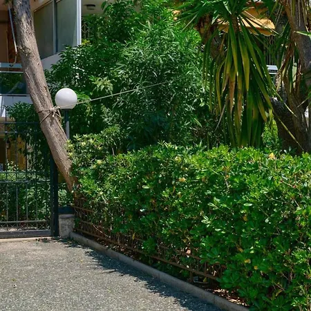 Gly3 65m2 Sunshine Oasis In Glyfada *